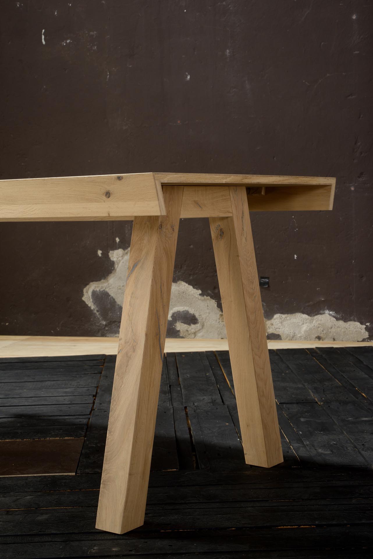 Tavolo in legno di rovere naturale